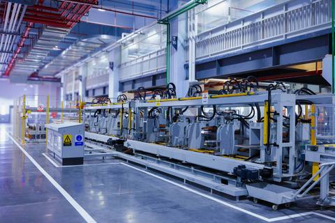 Manufacturing facility with automated assembly line